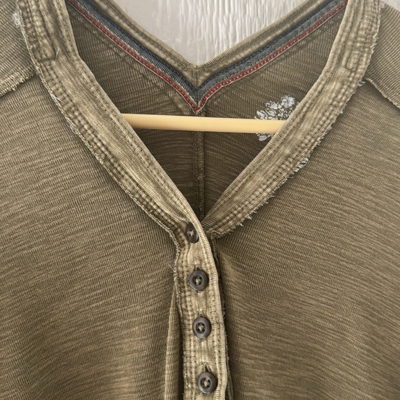 Pilcro by Anthropologie Oversized Henley – Size XXS - Picture 1 of 8